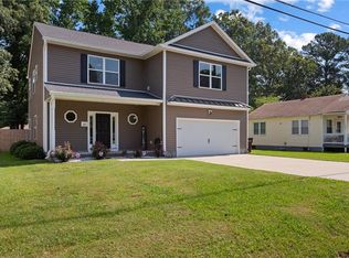 2817 Omar St, Chesapeake, VA 23324