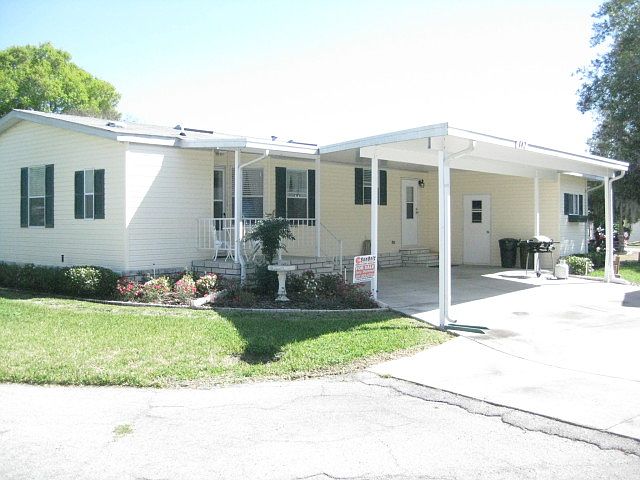 1st image of 142 Forest Dr