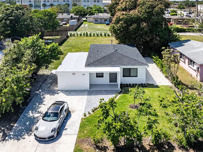 328 SW 11th Ave — Photo 25
