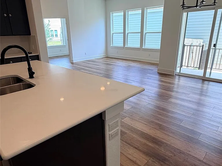 8620 Torrita Dr — Photo 5