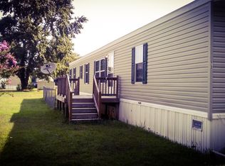 7023 Birch St, Hayes, VA 23072