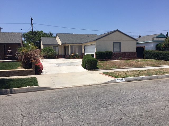1st image of 11807 Graystone Ave