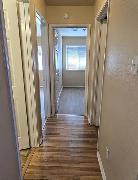 5112 Allegany 10 hallway 2