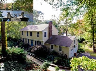 6 Ridgewood Dr, Old Saybrook, CT 06475