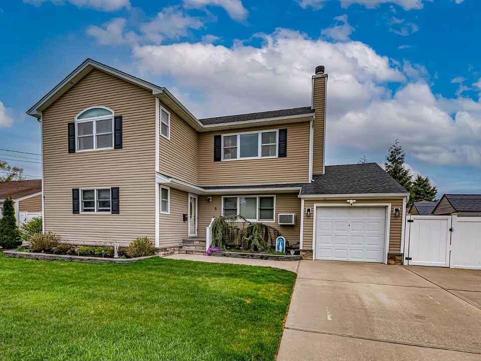 1st image of 5 Taylor Drive