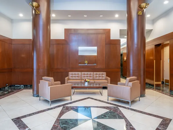 250 West 89th Street image 19 of 21