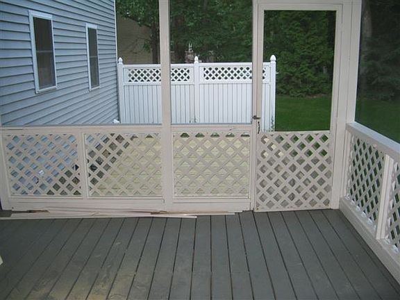 Enclosed porch