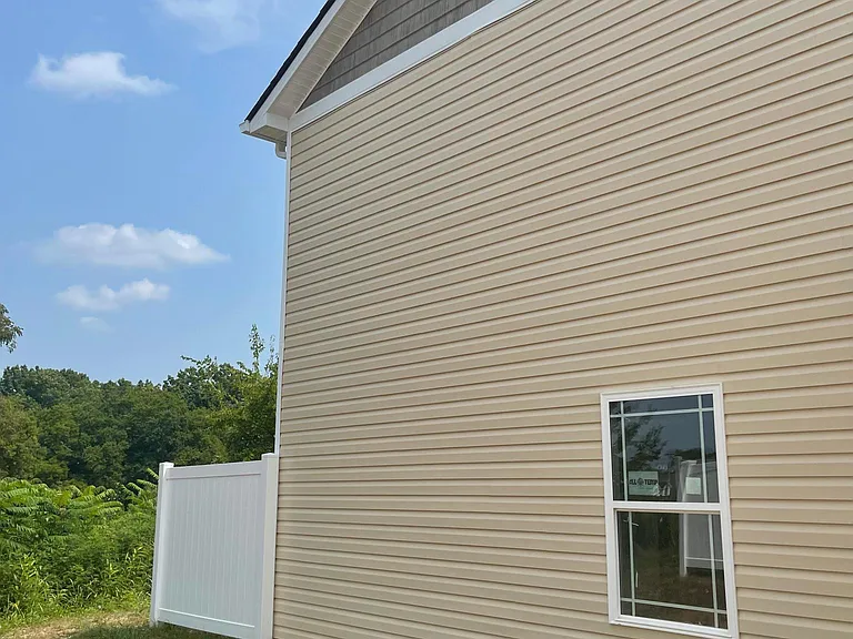 1037 Wells Way — Photo 22