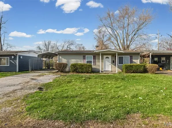 502 Saint Thomas Ln #502, East Saint Louis, IL 62206