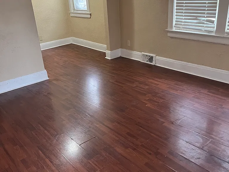 1819 Stahlwood Ave — Photo 3
