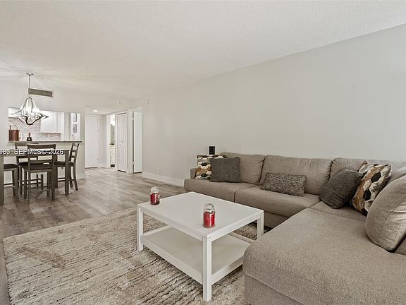 3rd image of 301 Racquet Club Rd APT 104