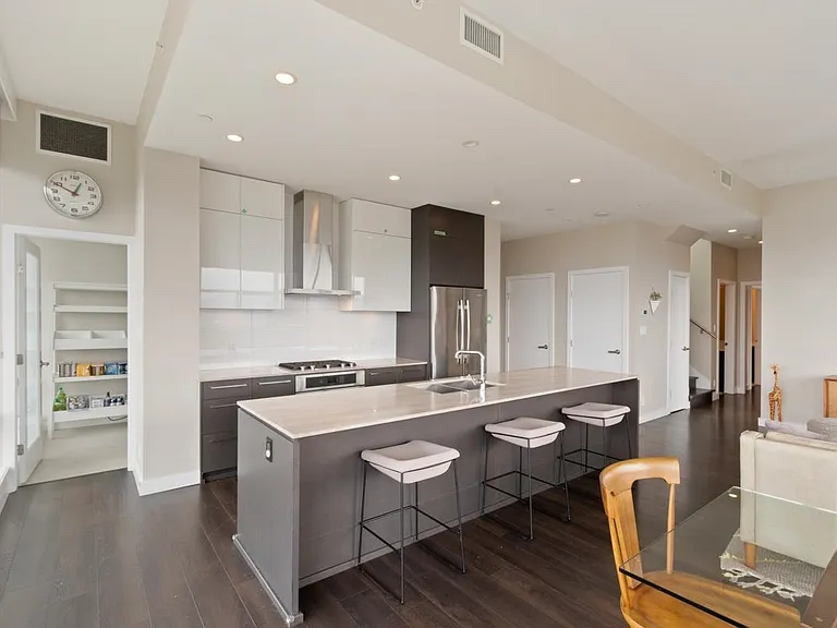1618 Quebec St #2207 — Photo 9