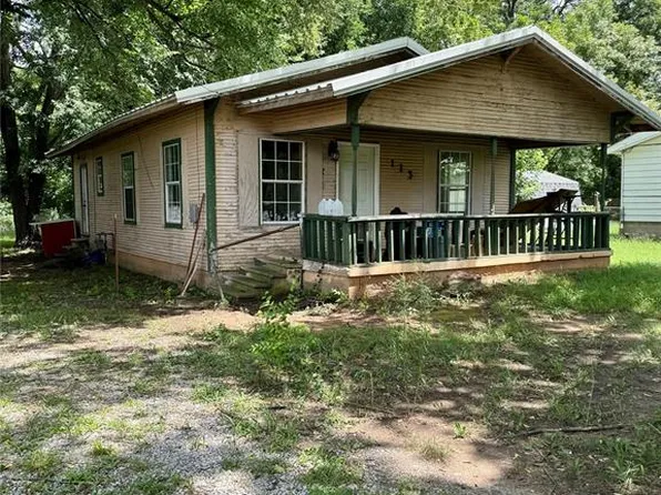113 S McKee St, Meeker, OK 74855