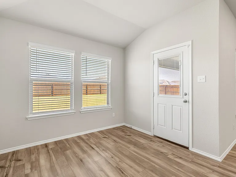 7017 Canadian Dr — Photo 10