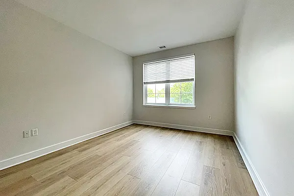 26 New Derby St #203 — Photo 6