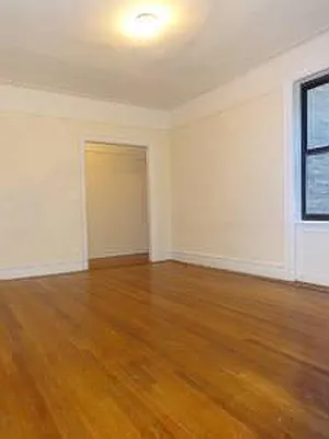 Rented by Skyline Group Real Estate | media 26