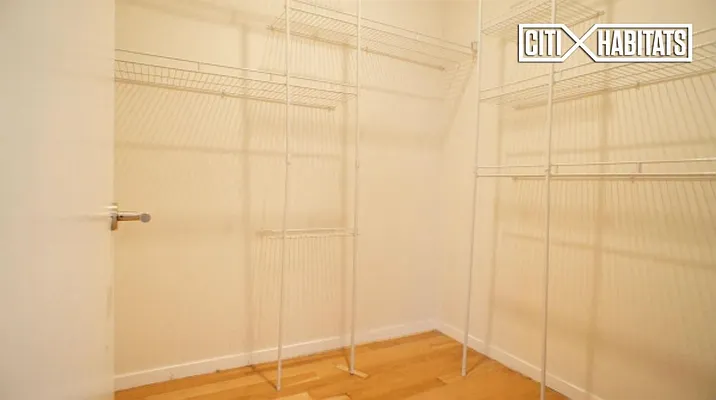 Rented by Citi Habitats | media 22