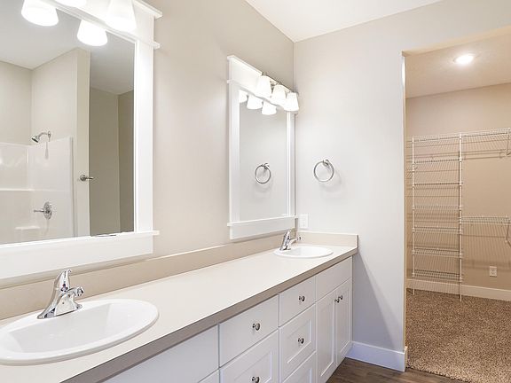 5th image of 7488 Hardwood St #40