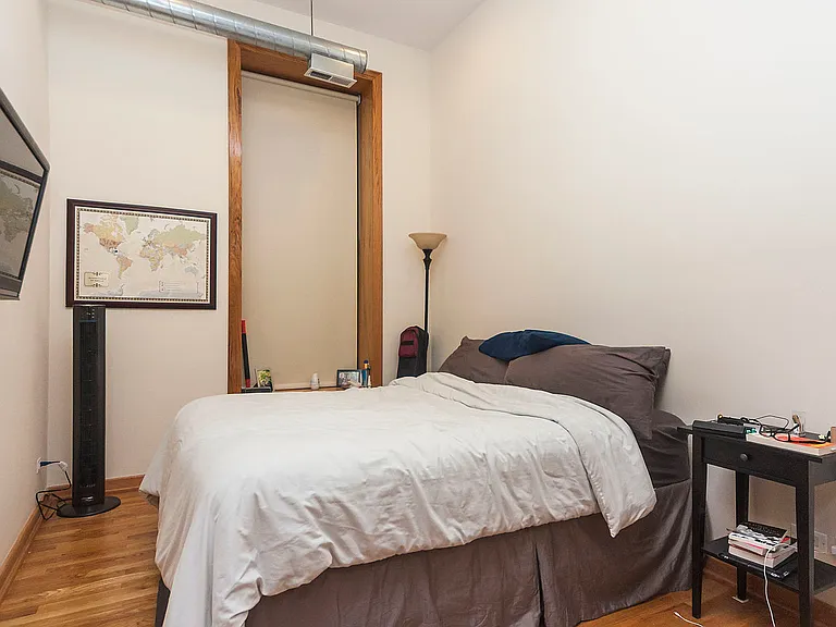 544 N Wells St #2 — Photo 5