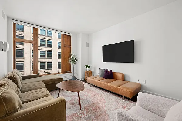 Rented by Compass | media 7