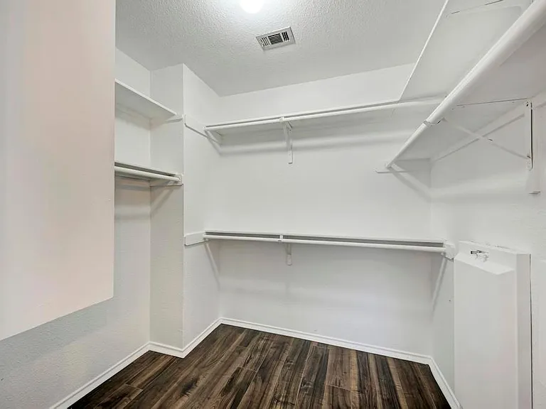 14428 Lilley Brook Cv — Photo 21