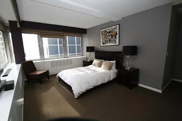 Rented by Global Realty Opportunities | media 47