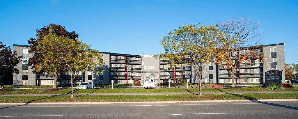 2 bed, 1.0 bath, 728 sqft, $1,850 — Photo 1