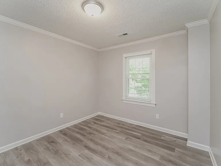 2305 Whispering Spring Dr — Photo 14