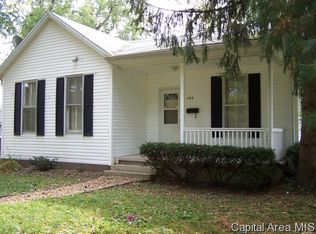 745 E Chambers St, Jacksonville, IL 62650