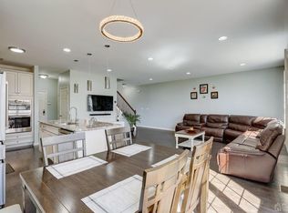 203 Pearce Ln, Monmouth Junction, NJ 08852