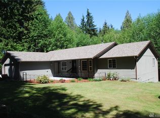 30 Lewis Rd NW, Seabeck, WA 98380