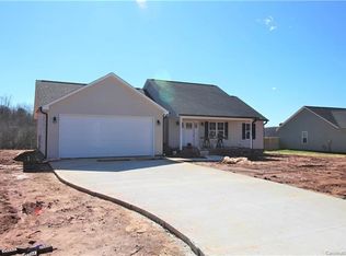 3915 Ritchie Rd #4, Lincolnton, NC 28092