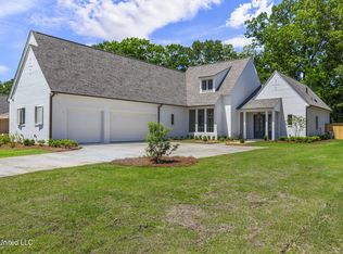 230 Parke Dr, Ridgeland, MS 39157