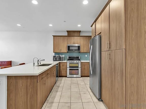 5th image of 1961 Avenida Citron Unit 115