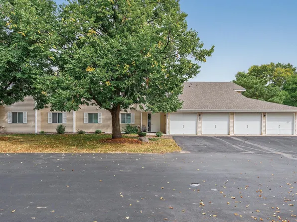 6242 Magda Dr Unit C, Osseo, MN 55369