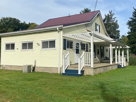 2nd image of 1959 W Lake Rd