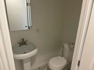 2 bed, 2.5 bath, $2,600 — Photo 4