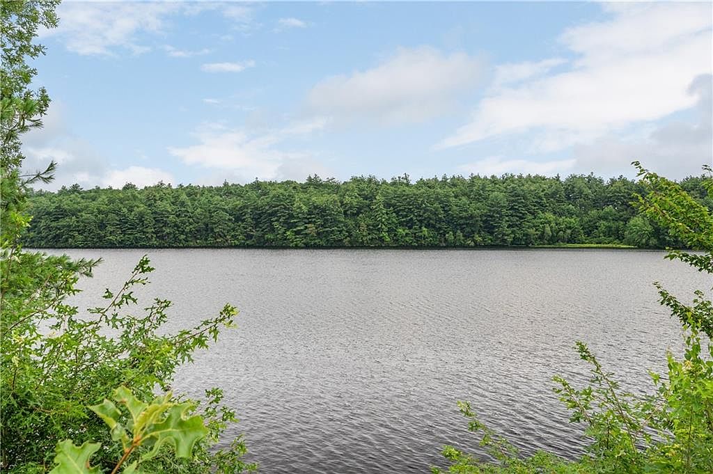 1568 Victory Hwy, North Smithfield, RI 02896 Zillow