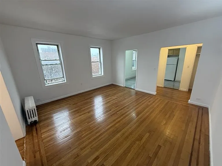 144-24 37th Ave #3L — Photo 1