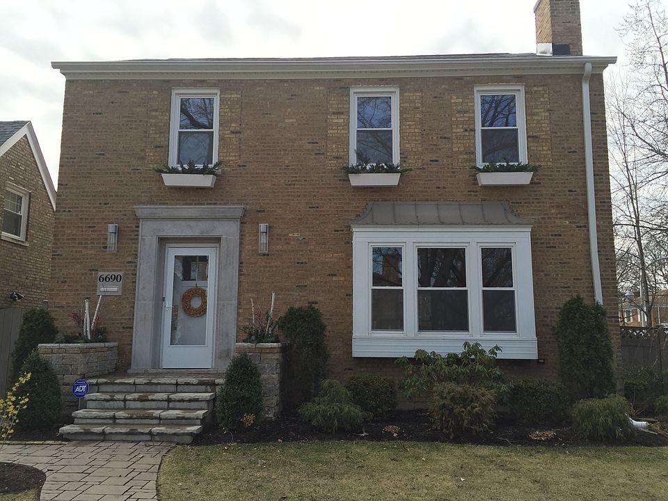 1st image of 6690 N Ionia Ave