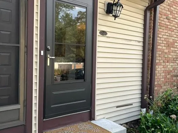 70-10 Prospect St, Metuchen, NJ 08840