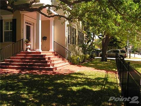 3rd image of 494 Suwanee Cir