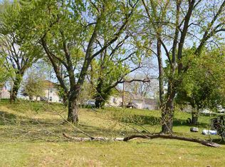325 18th St, Bedford, IN 47421
