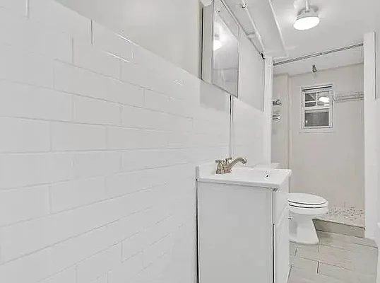 Rented by R New York | media 6