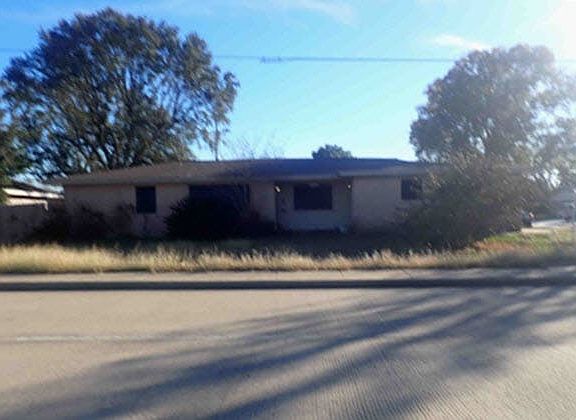2nd image of 1033 25th Ave N