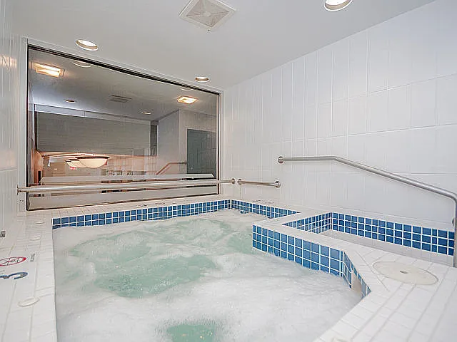 535 N Michigan Ave #506 — Photo 9