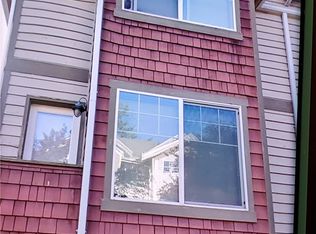 8518 Nesbit Ave N APT A, Seattle, WA 98103