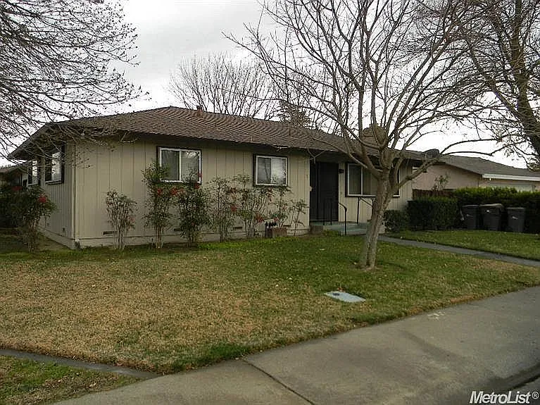 1 Cornell Cir photo 1