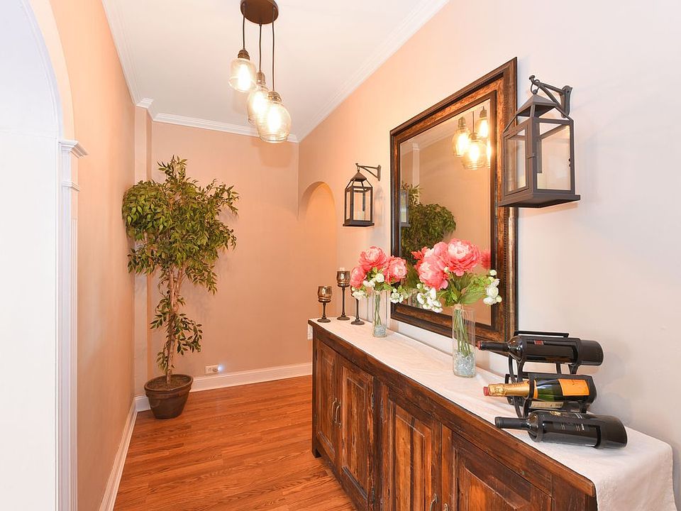 1st image of 4333 48th St APT 5G