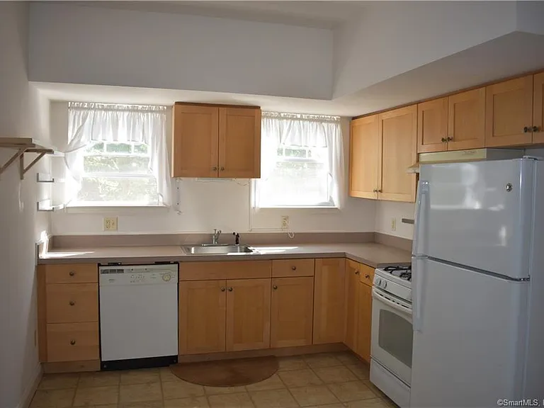 15 Pendleton St #1 — Photo 6